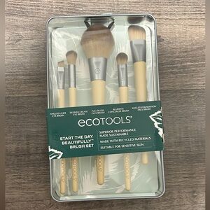 Eco Tools Makeup Brush Set with Metal Storage Case 100% Bamboo Handles NIB